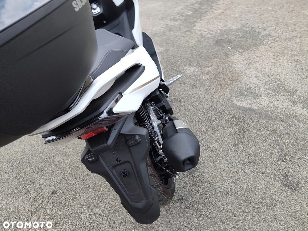 QJMOTOR MTX 125 - 16