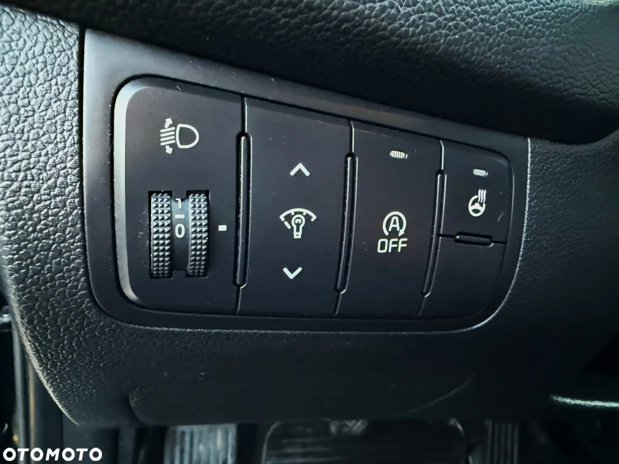Kia Ceed 1.6 CRDi 136 ISG SW Platinum Edition - 16