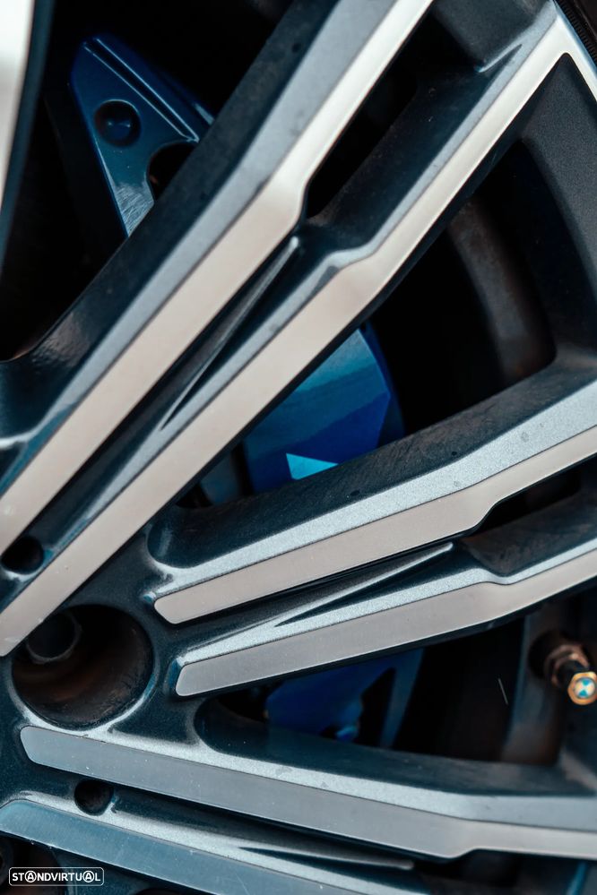 BMW 330 e Pack M Auto - 4