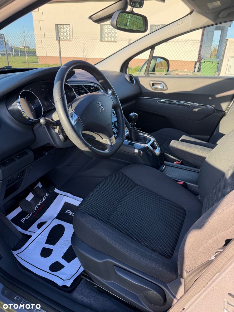 Peugeot 5008 HDI 150 Allure - 5