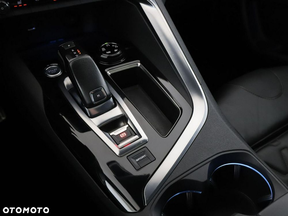 Peugeot 3008 2.0 BlueHDi GT S&S EAT8 - 31