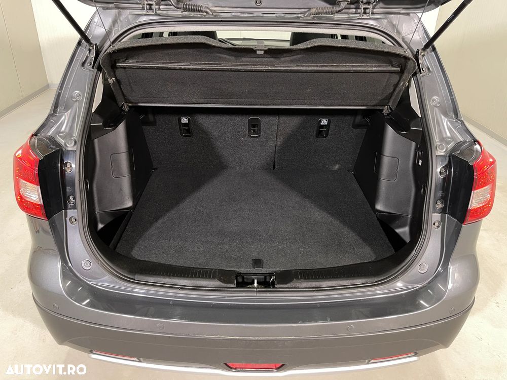 Suzuki S-Cross 1.4 ALLGRIP Luxus Aut. - 14