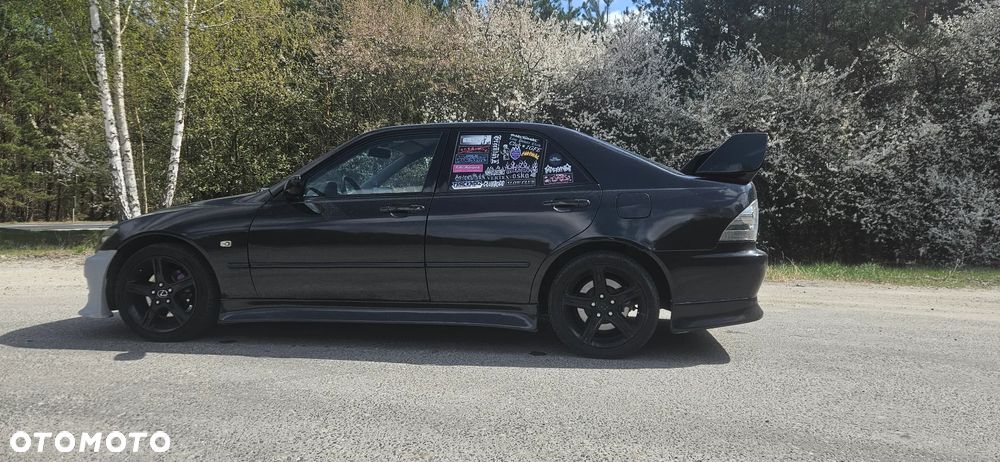 Lexus IS 200 Classic - 9