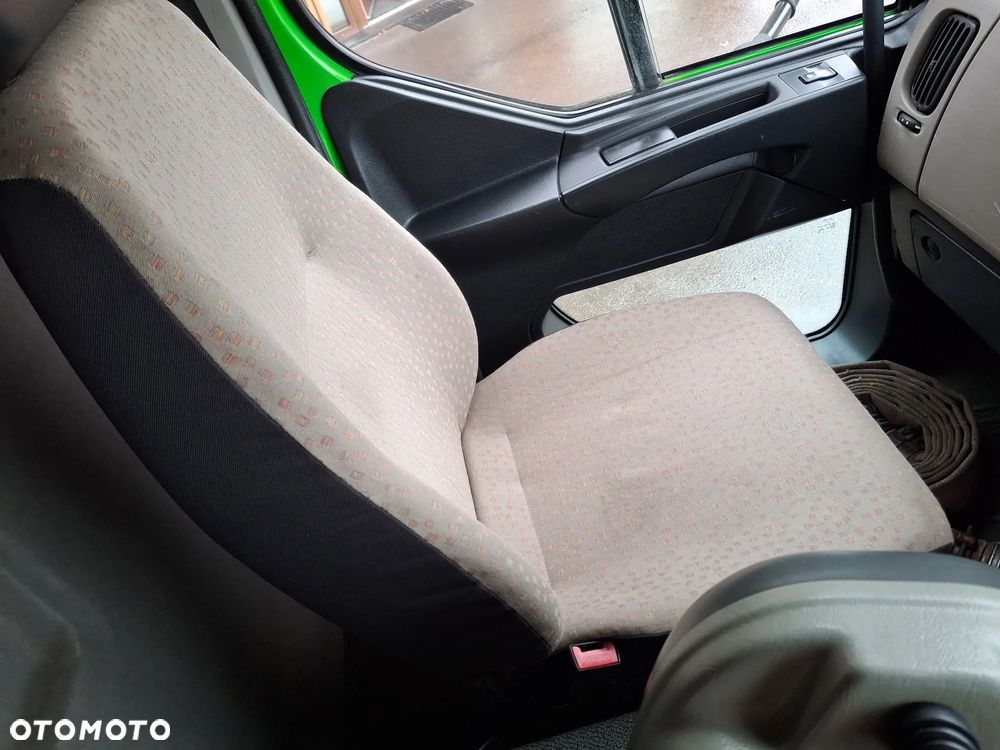 Renault Midlum 220 Zamiatarka Johnston SEMAT Szczotki L/R Obie Strony Dodatkowy SIlnik W Zabudowie Klimatyzacja EUnited PM10 - 31