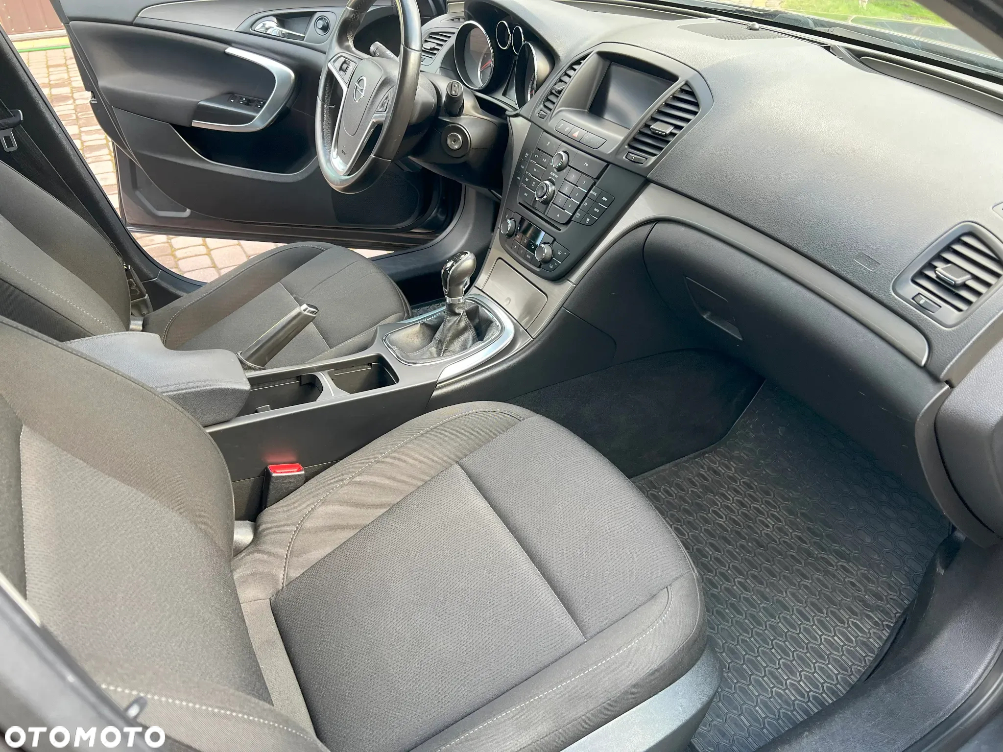 Opel Insignia 2.0 CDTI Cosmo - 11