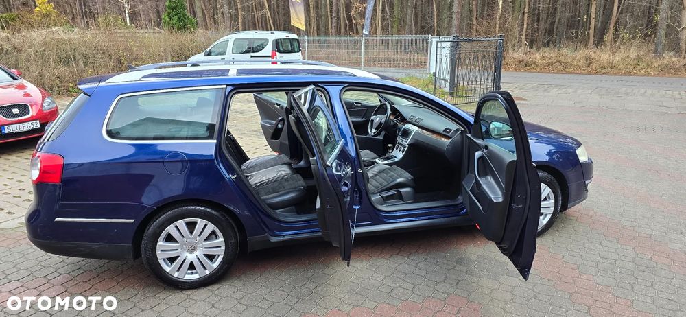 Volkswagen Passat 2.0 TDI Highline - 9
