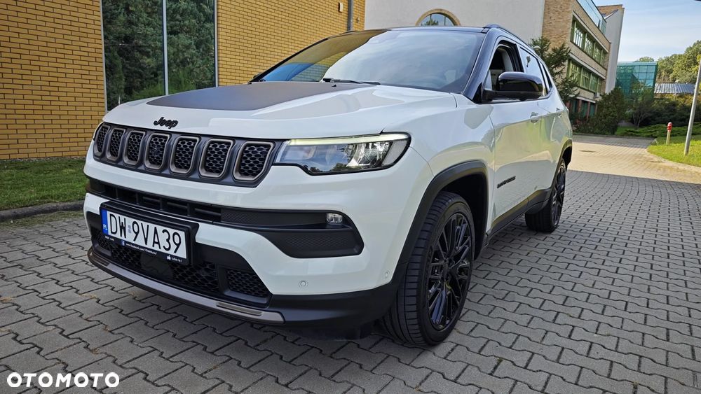 Jeep Compass 1.5 T4 mHEV Upland FWD S&S DCT - 24
