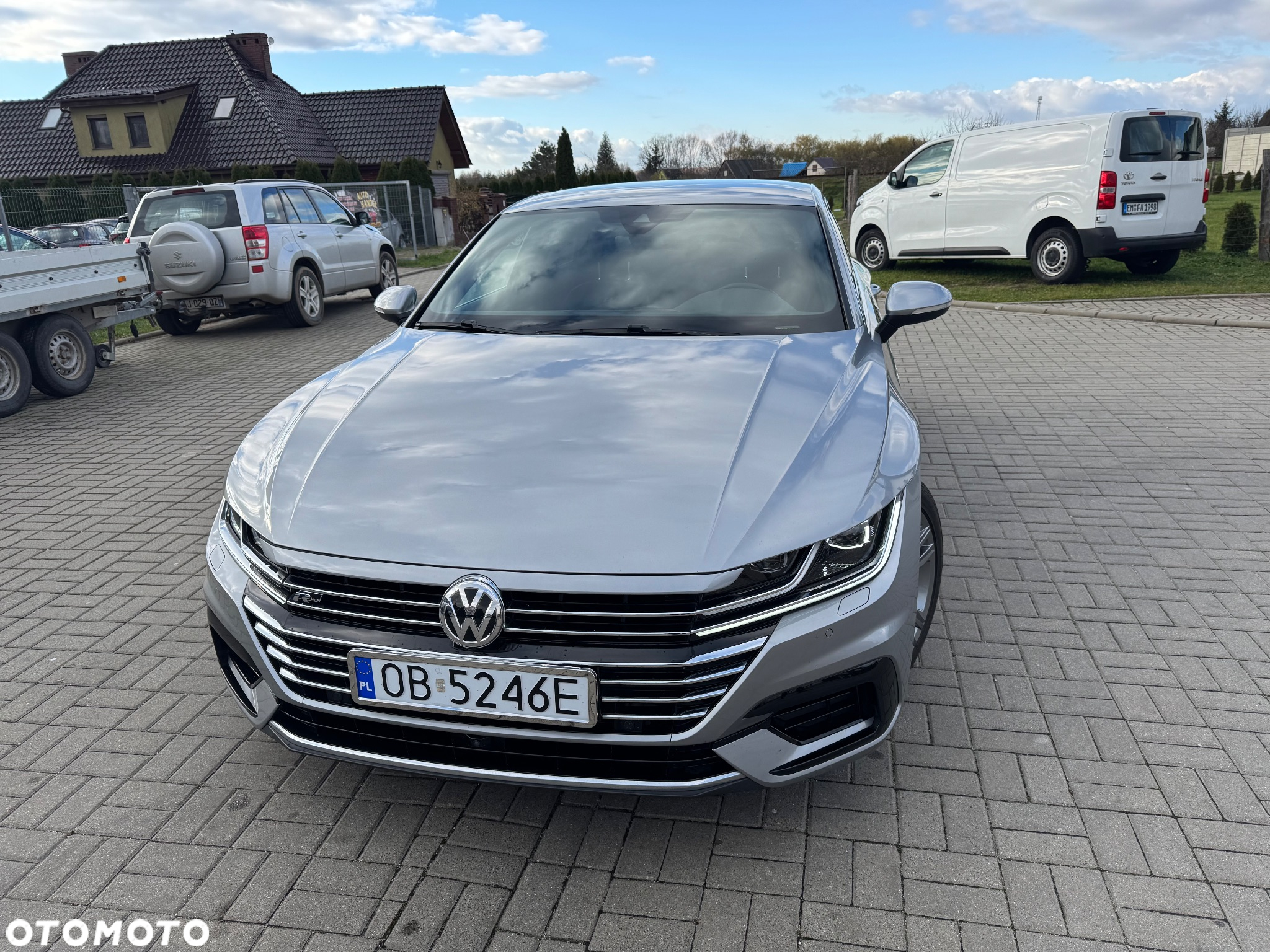 Volkswagen Arteon 2.0 TDI SCR R-Line DSG - 3