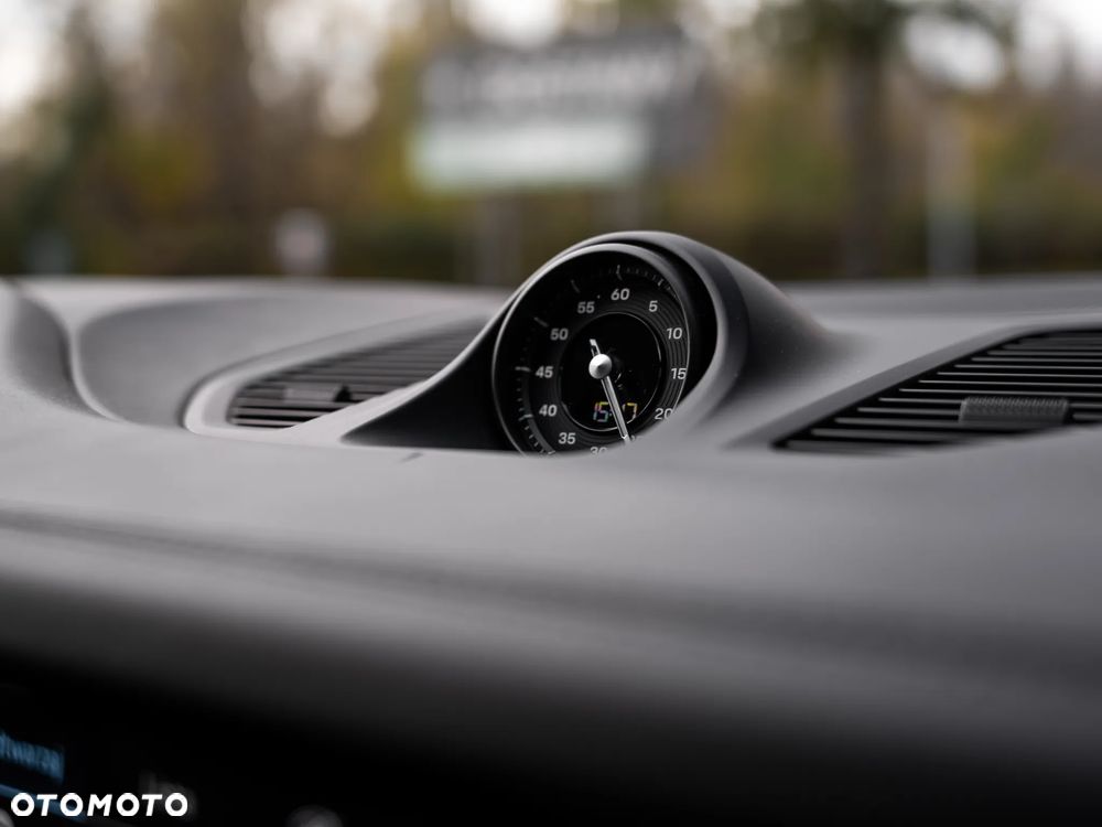 Porsche Cayenne Coupe GTS - 34