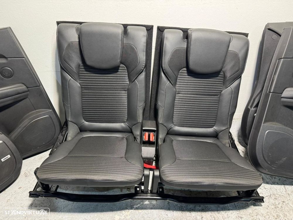 Conjunto de Bancos e Quartelas em Pele RENAULT GRAND SCENIC IV BOSE EDITION - 17