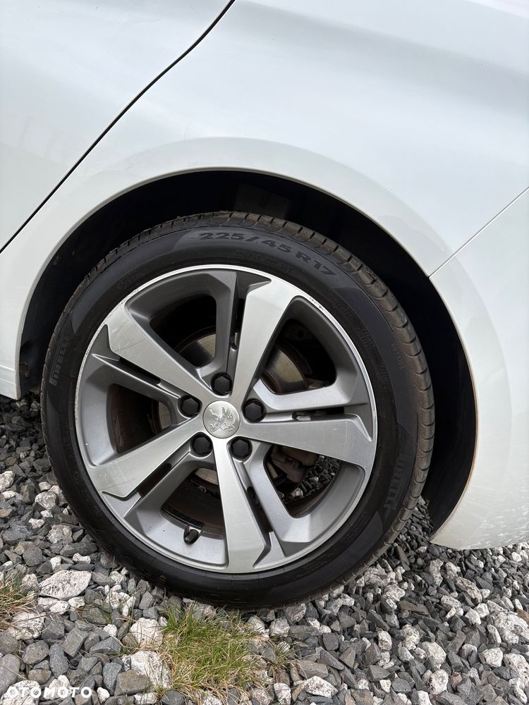 Peugeot 308 BlueHDi FAP 150 EAT6 Stop & Start Allure - 22