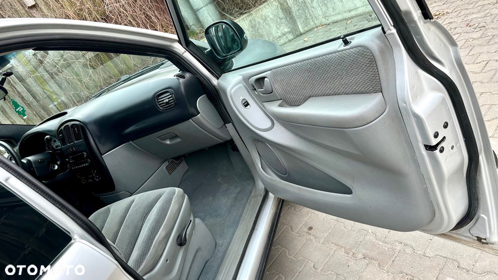 Chrysler Grand Voyager 3.3 Automatik Comfort - 20