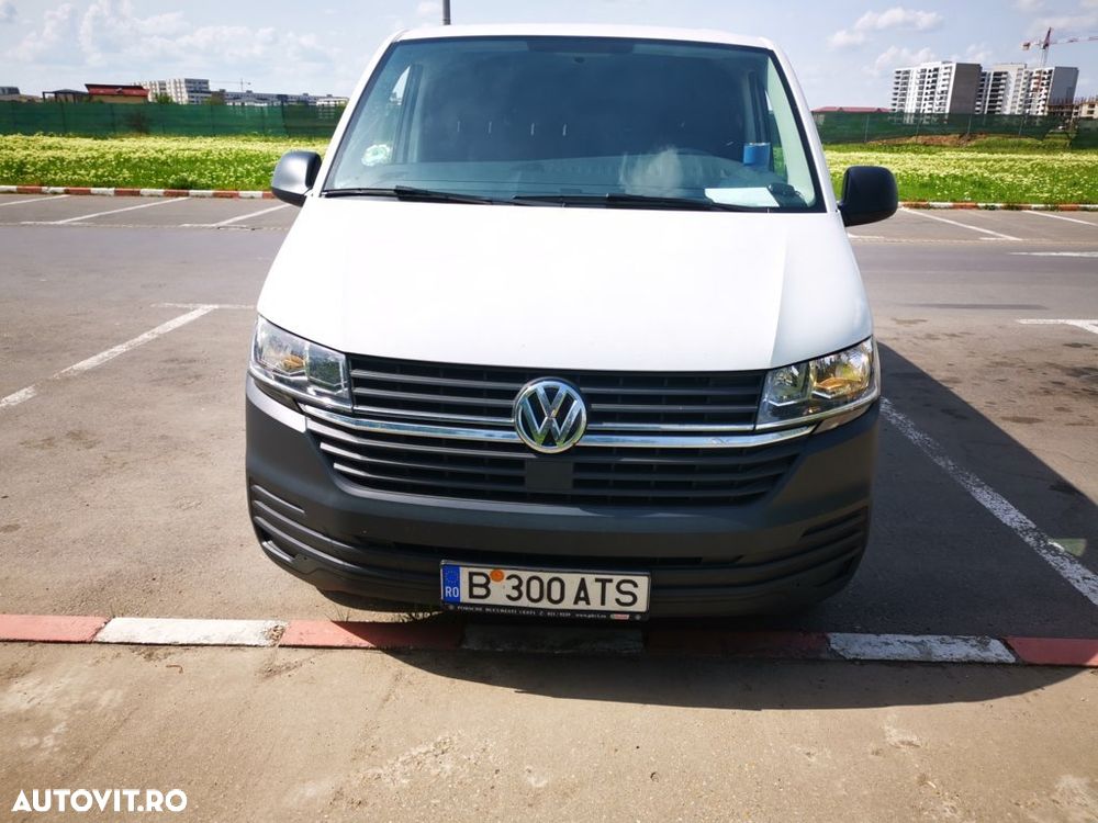 Volkswagen Transporter - 1