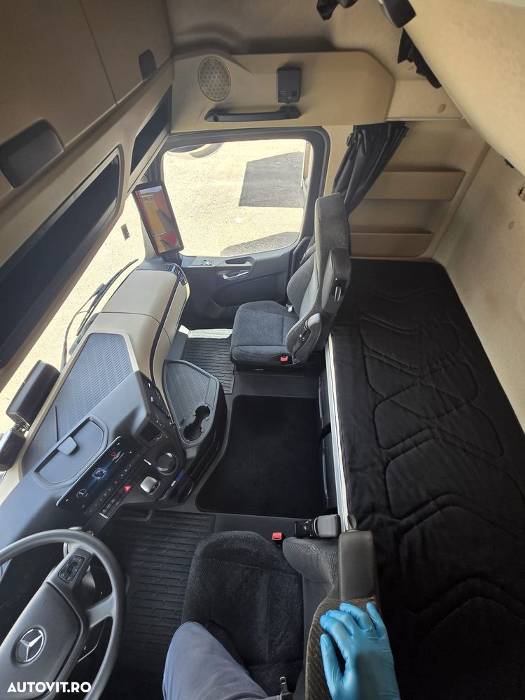 Mercedes-Benz Actros 1848 LS - 23