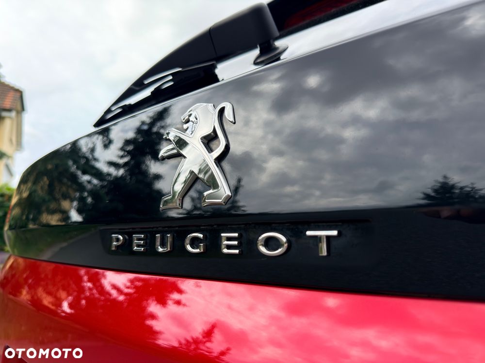 Peugeot 3008 PureTech 130 Stop & Start GPF EAT8 Allure Business-Paket - 13