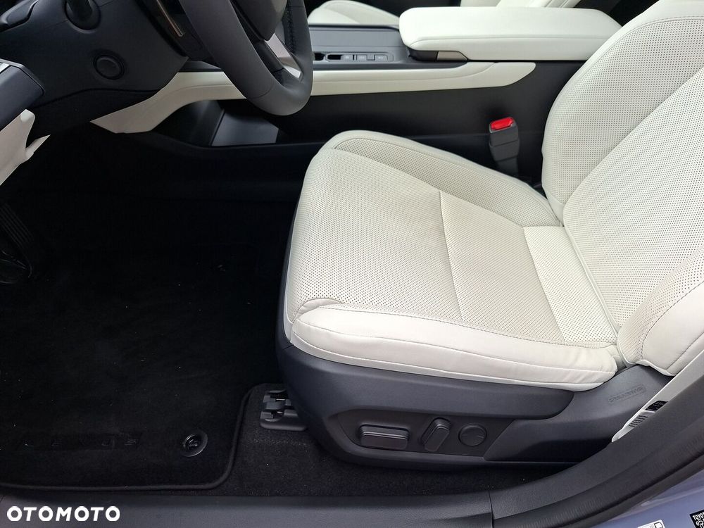 Lexus ES 500e Prestige AWD - 11