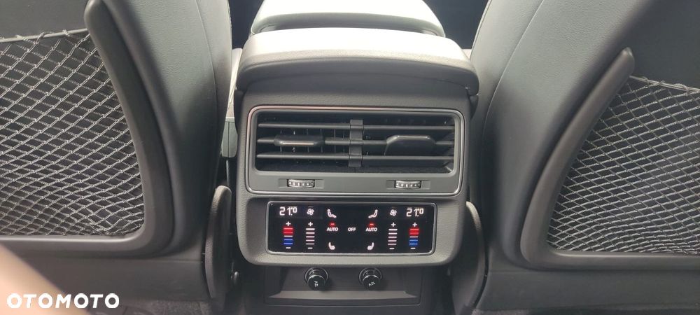 Audi Q7 - 32