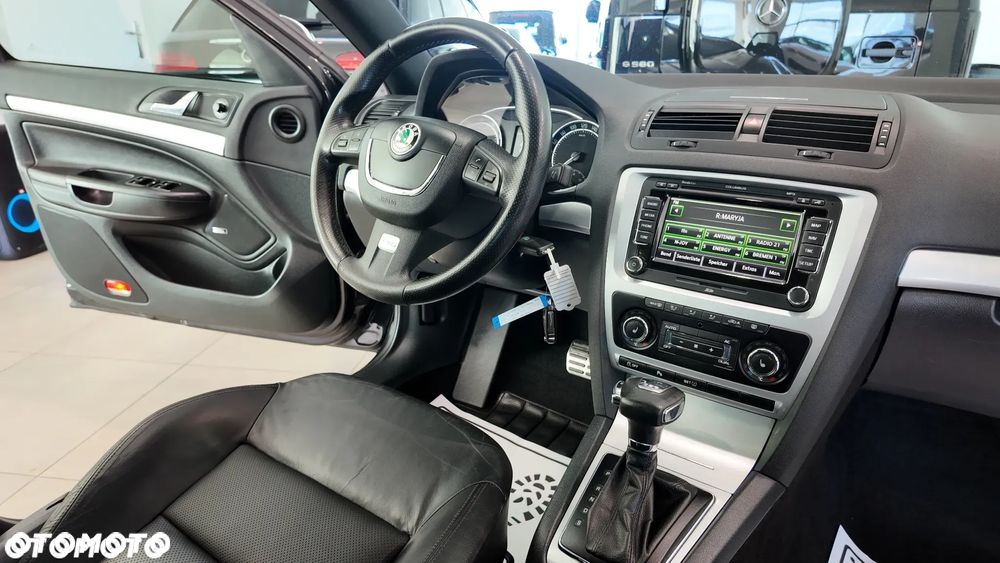 Skoda Octavia 2.0 TFSI RS DSG - 37