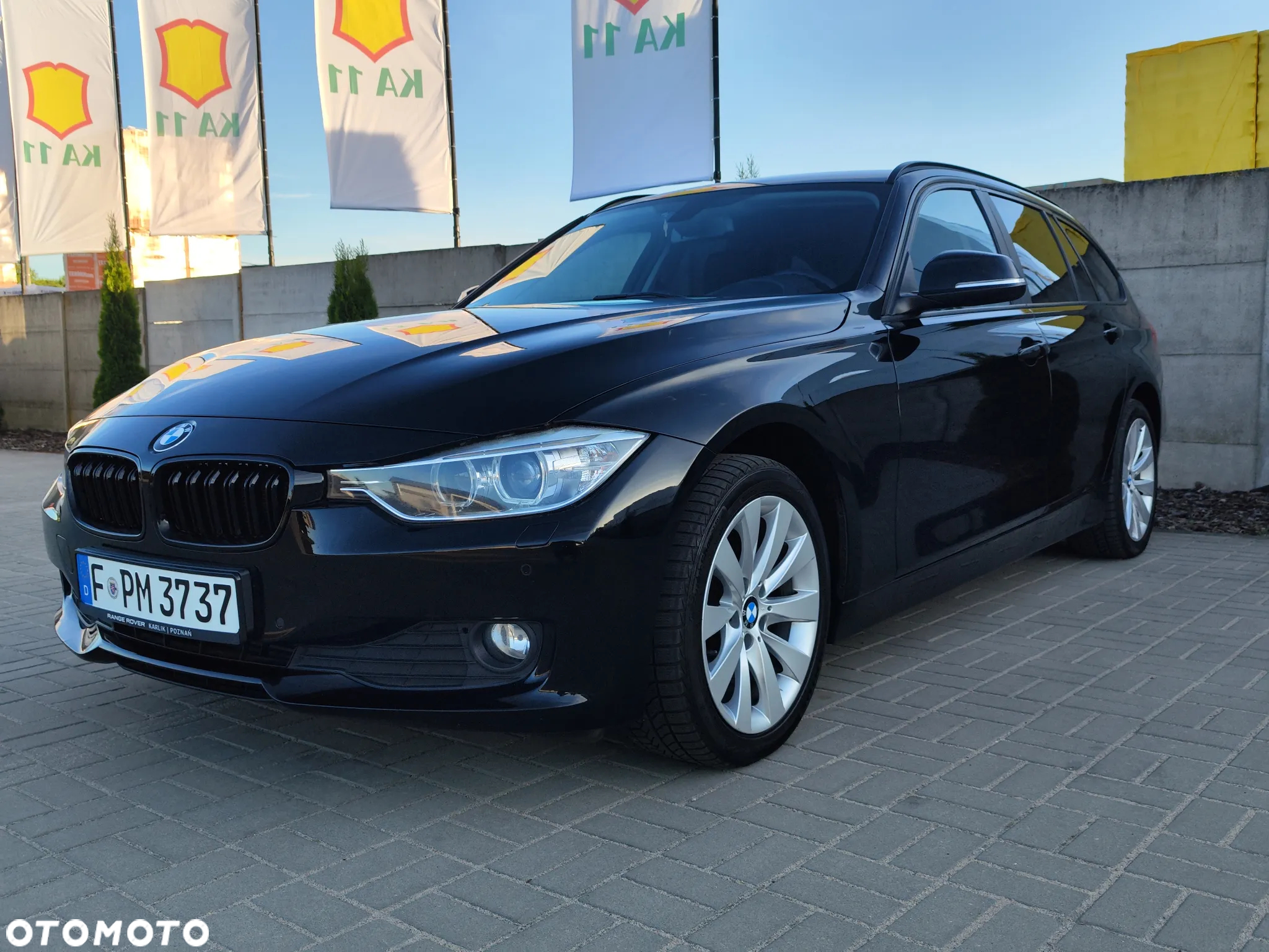 BMW Seria 3 318d Touring - 39