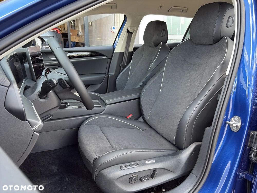 Volkswagen Passat Variant 2.0 TSI Business Plus DSG - 11