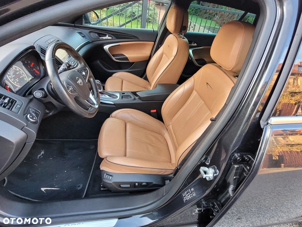 Opel Insignia Sports Tourer 2.0 Diesel Exclusive - 20