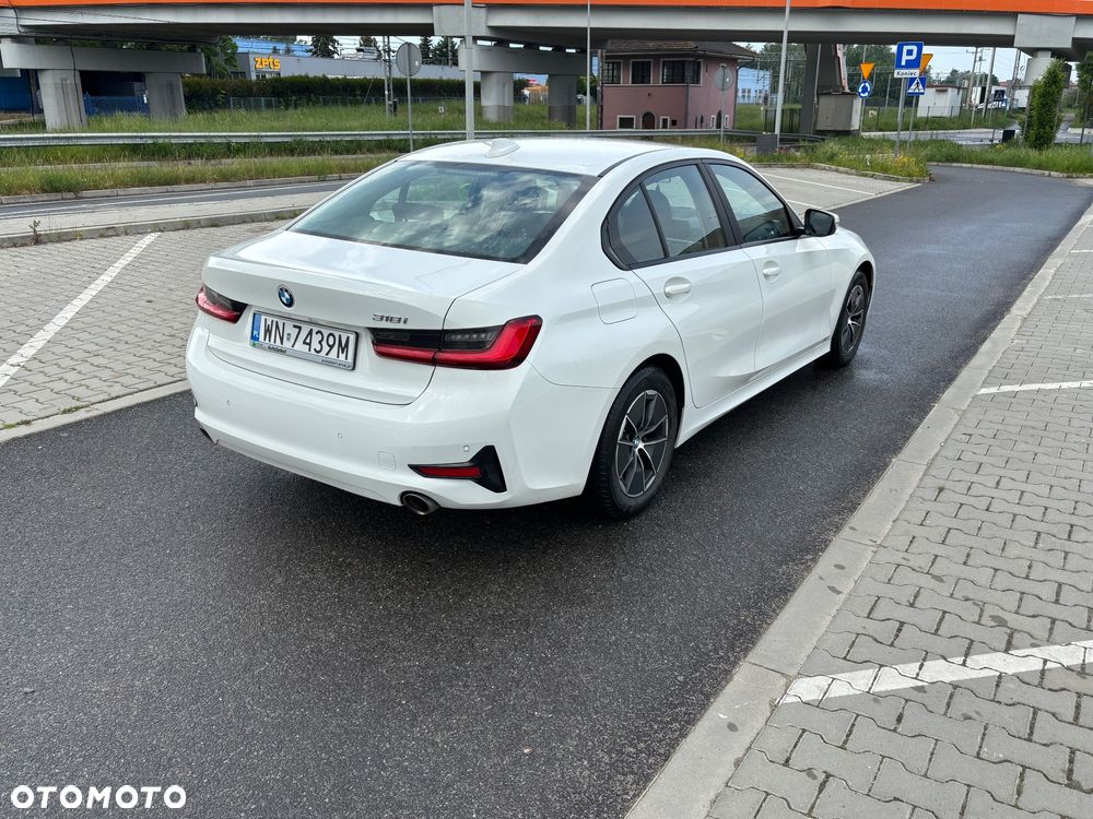 BMW Seria 3 318i - 7