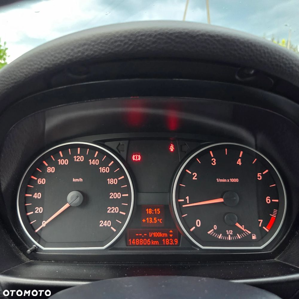BMW Seria 1 - 32