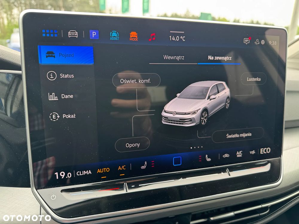 Volkswagen Golf 1.5 TSI EHybrid PHEV 150kW Life DSG - 24