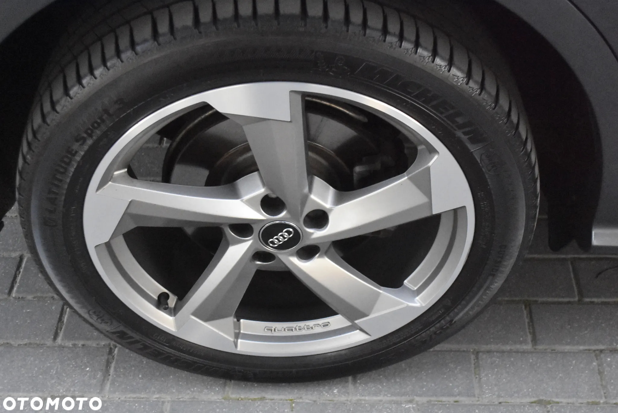 Audi Q5 2.0 TDI Quattro Design S tronic - 27