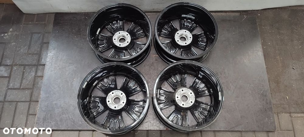 FELGI ALUMINIOWE 5x114.3 7Jx18 CALI ET35 RENAULT ESPACE TALLSMAN CAPTUR ARKANA LAGUNA MEGANE 4 SZTUKI KOMPLET - 12