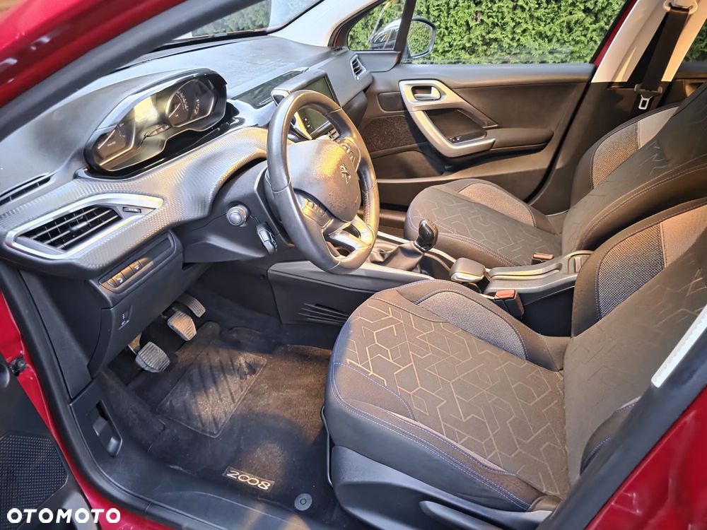 Peugeot 2008 PureTech 82 Style - 9
