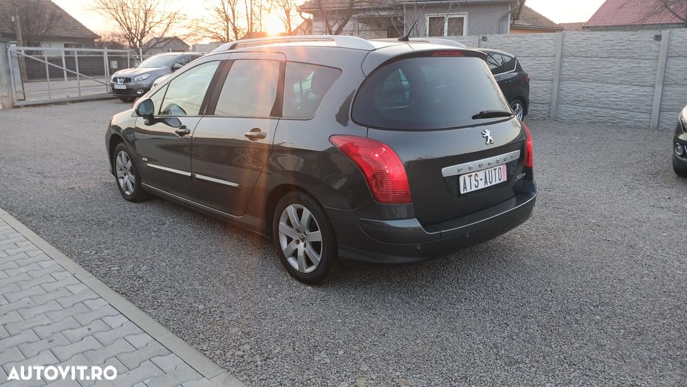 Peugeot 308 1.6E Premium Pack - 2