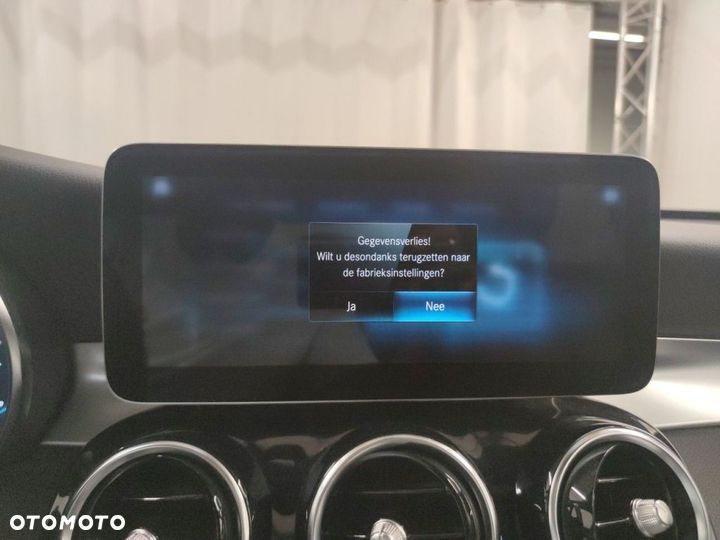 Mercedes-Benz GLC 300 de 4Matic 9G-TRONIC Exclusive - 9