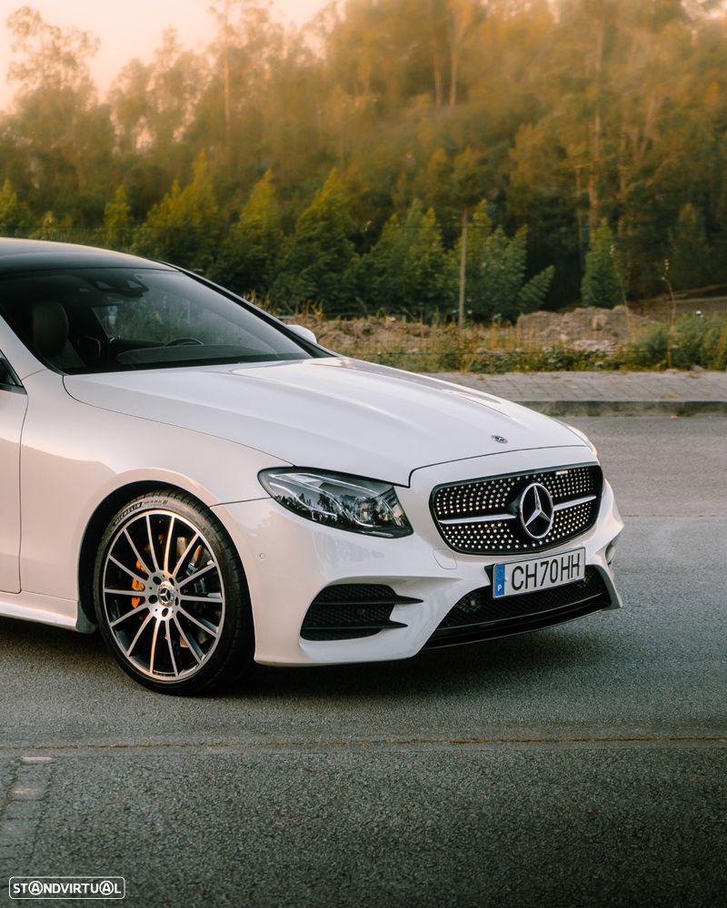 Mercedes-Benz E 300 AMG Line - 2