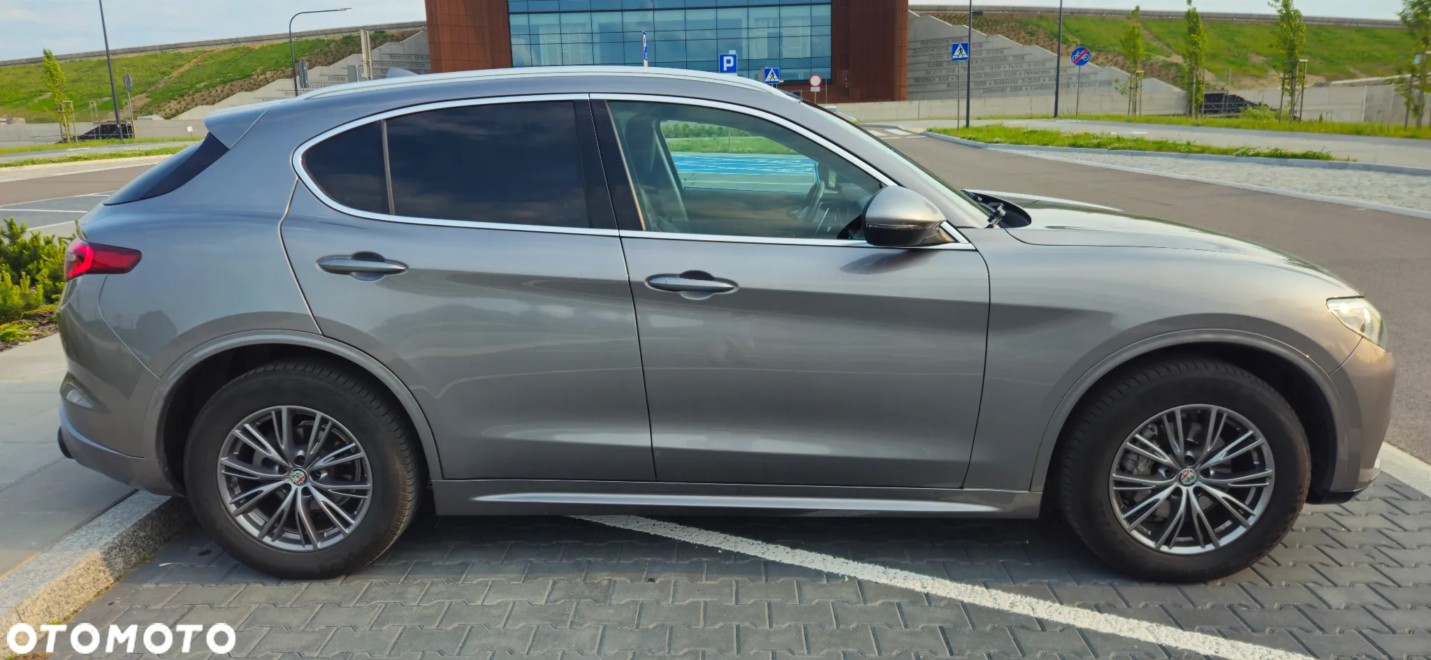 Alfa Romeo Stelvio 2.2 Diesel 16V AT8 Q4 Veloce - 5