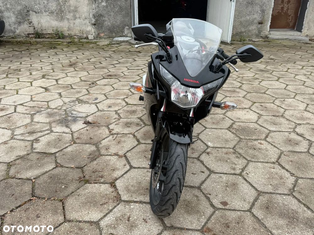Honda CBR - 10
