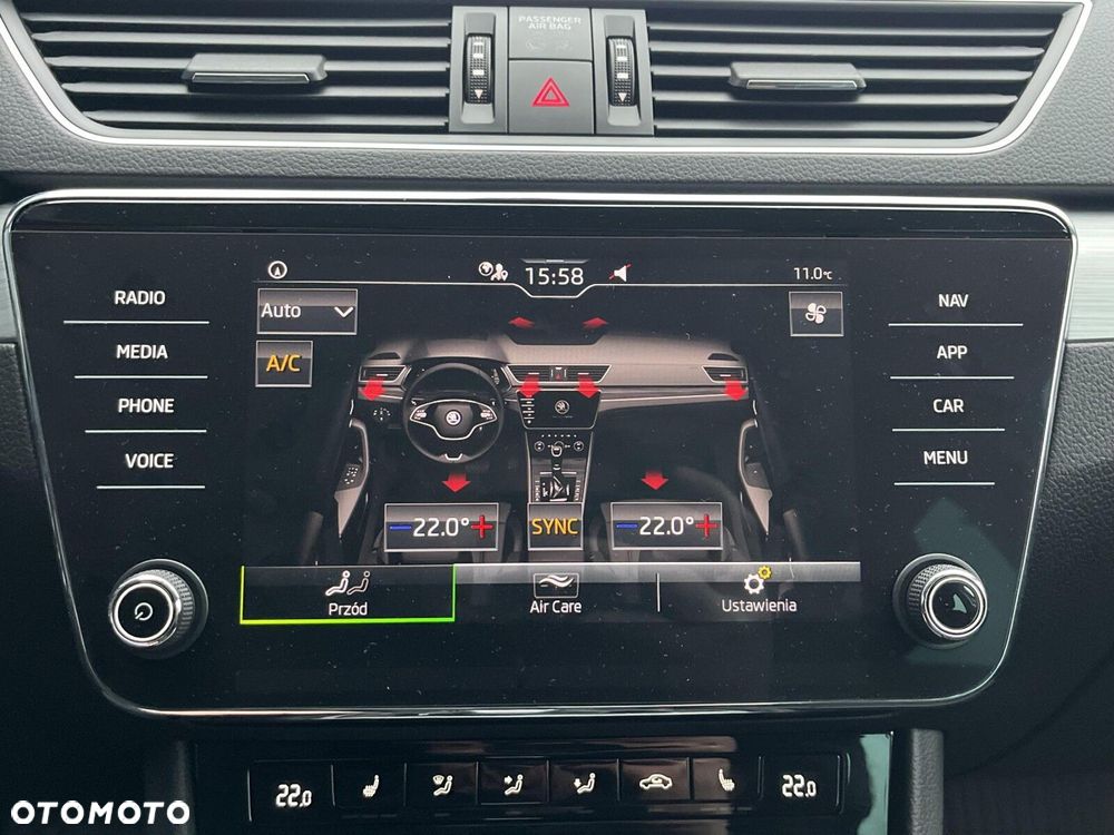 Skoda Superb 1.5 TSI Ambition DSG - 19