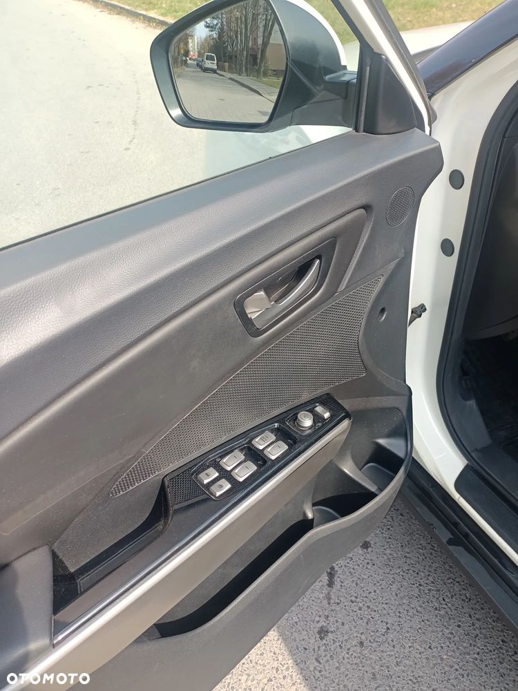 SsangYong/KGM Tivoli 1.6 Quartz - 12