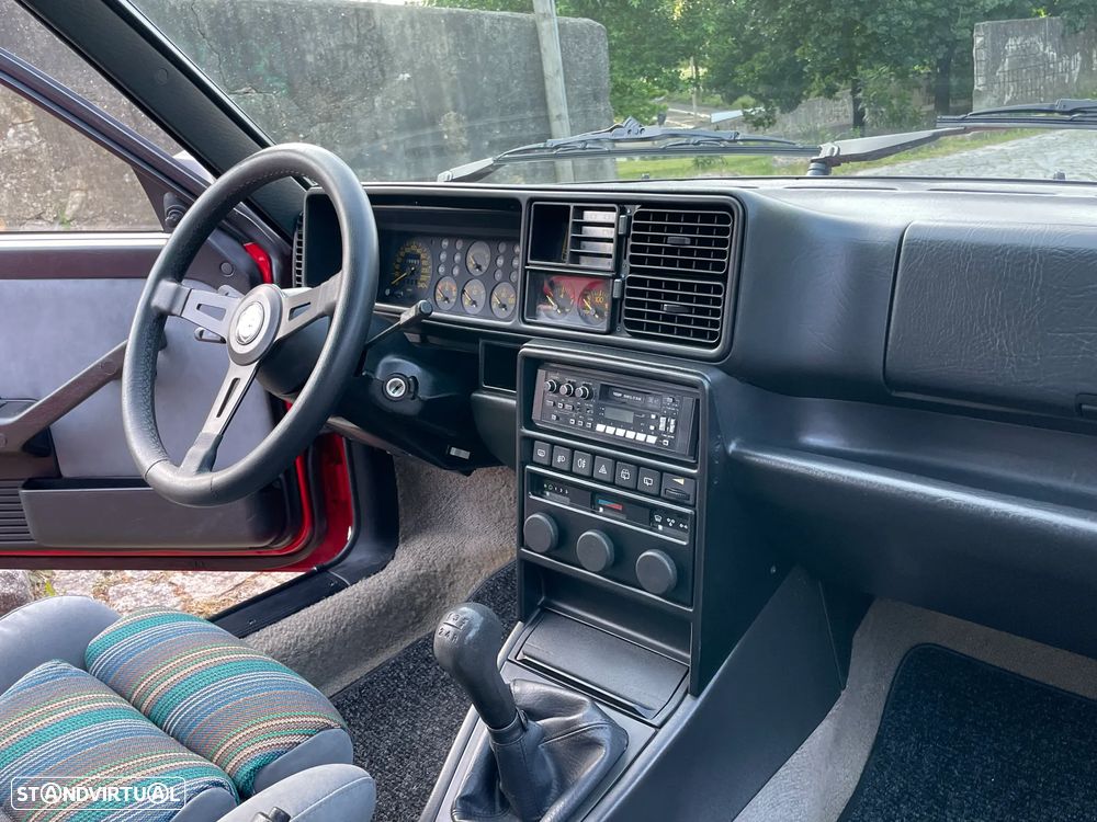 Lancia Delta 1.6 HF Turbo - 18