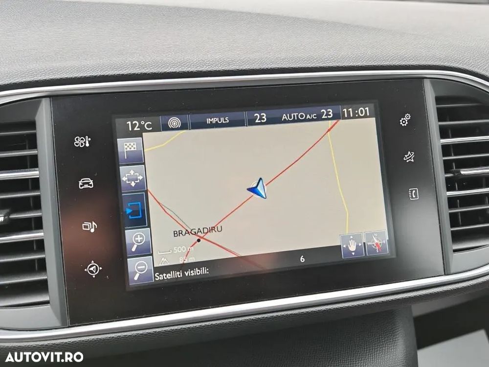 Peugeot 308 1.2L PureTech 130 S&S EAT8 GT - 13