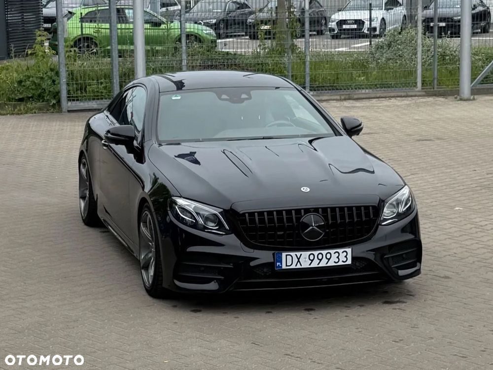 Mercedes-Benz Klasa E 400 4-Matic 9G-TRONIC - 3