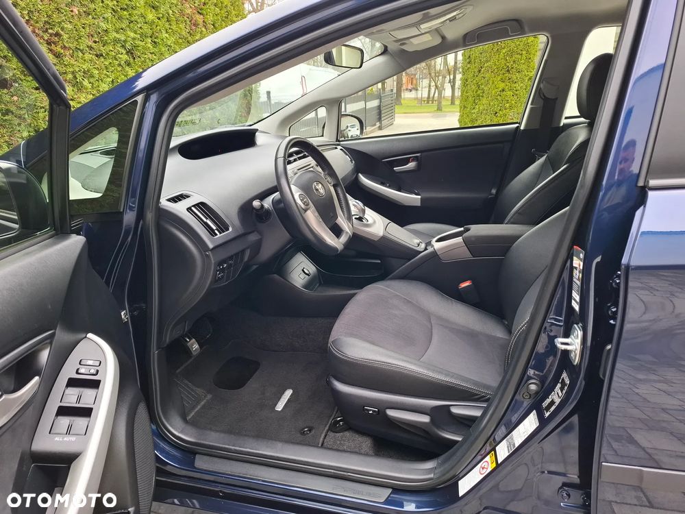 Toyota Prius - 9