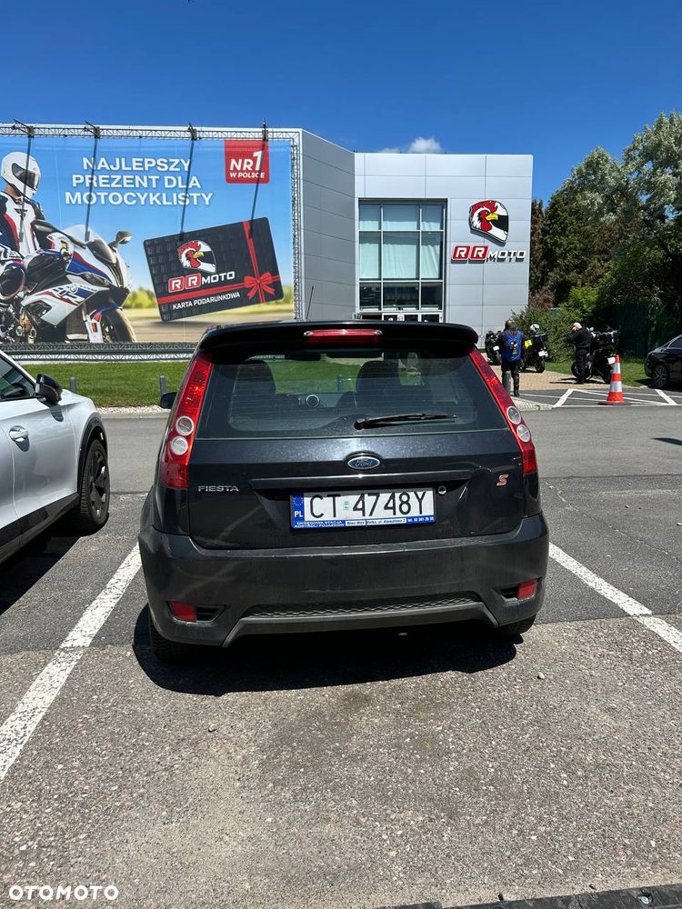 Ford Fiesta - 3