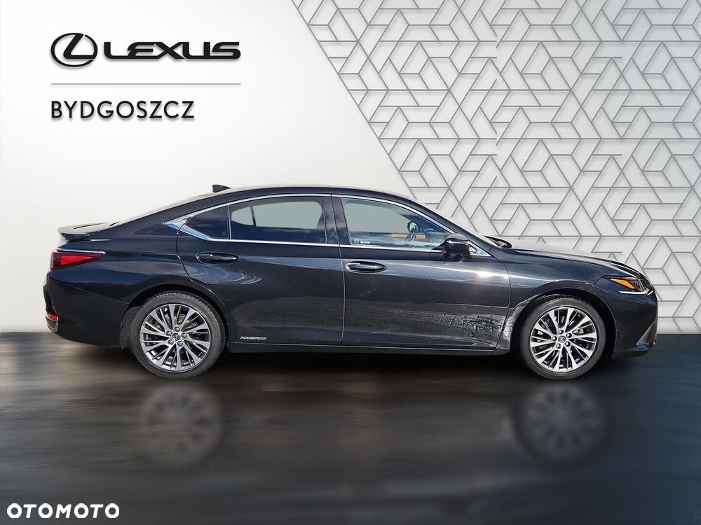 Lexus ES 300h Prestige - 8