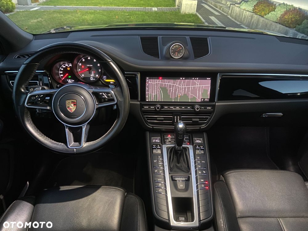 Porsche Macan S - 16
