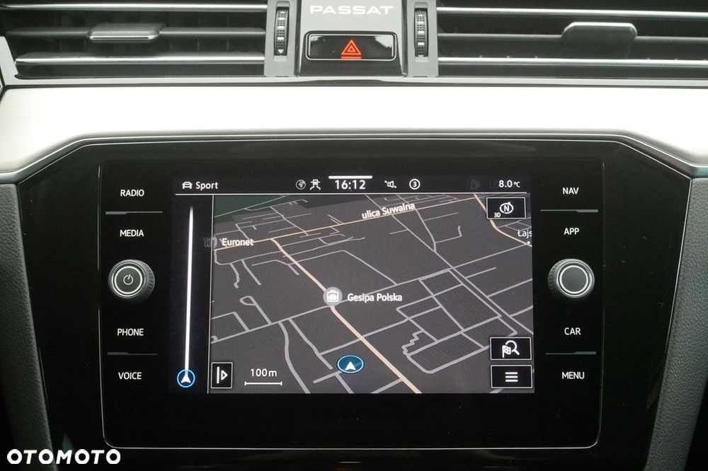 Volkswagen Passat Variant 2.0 TSI Elegance DSG - 22