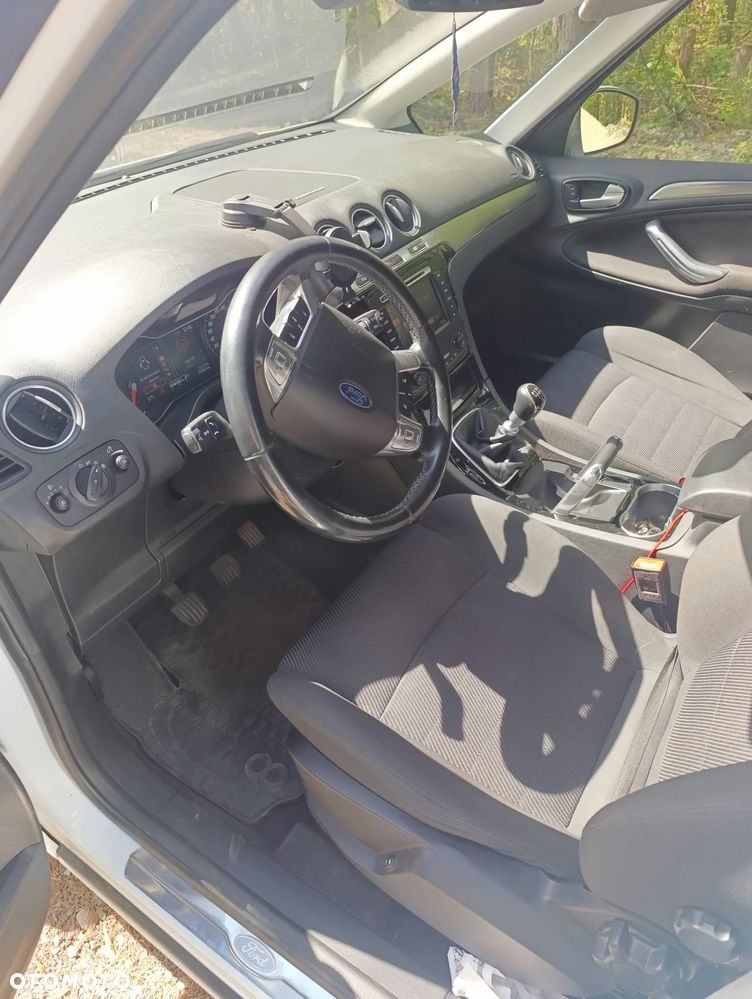 Ford S-Max 2.0 TDCi DPF Trend - 26