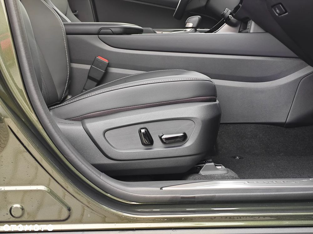Lexus NX 350h Prestige AWD - 18