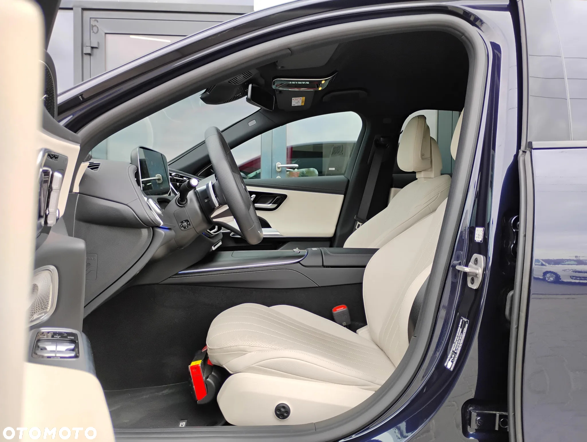 Mercedes-Benz Klasa E 220 d 4-Matic AMG - 11