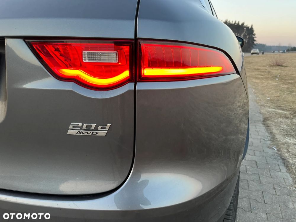 Jaguar F-Pace - 18